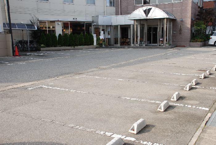 Takayama City Hotel Four Seasons מראה חיצוני תמונה
