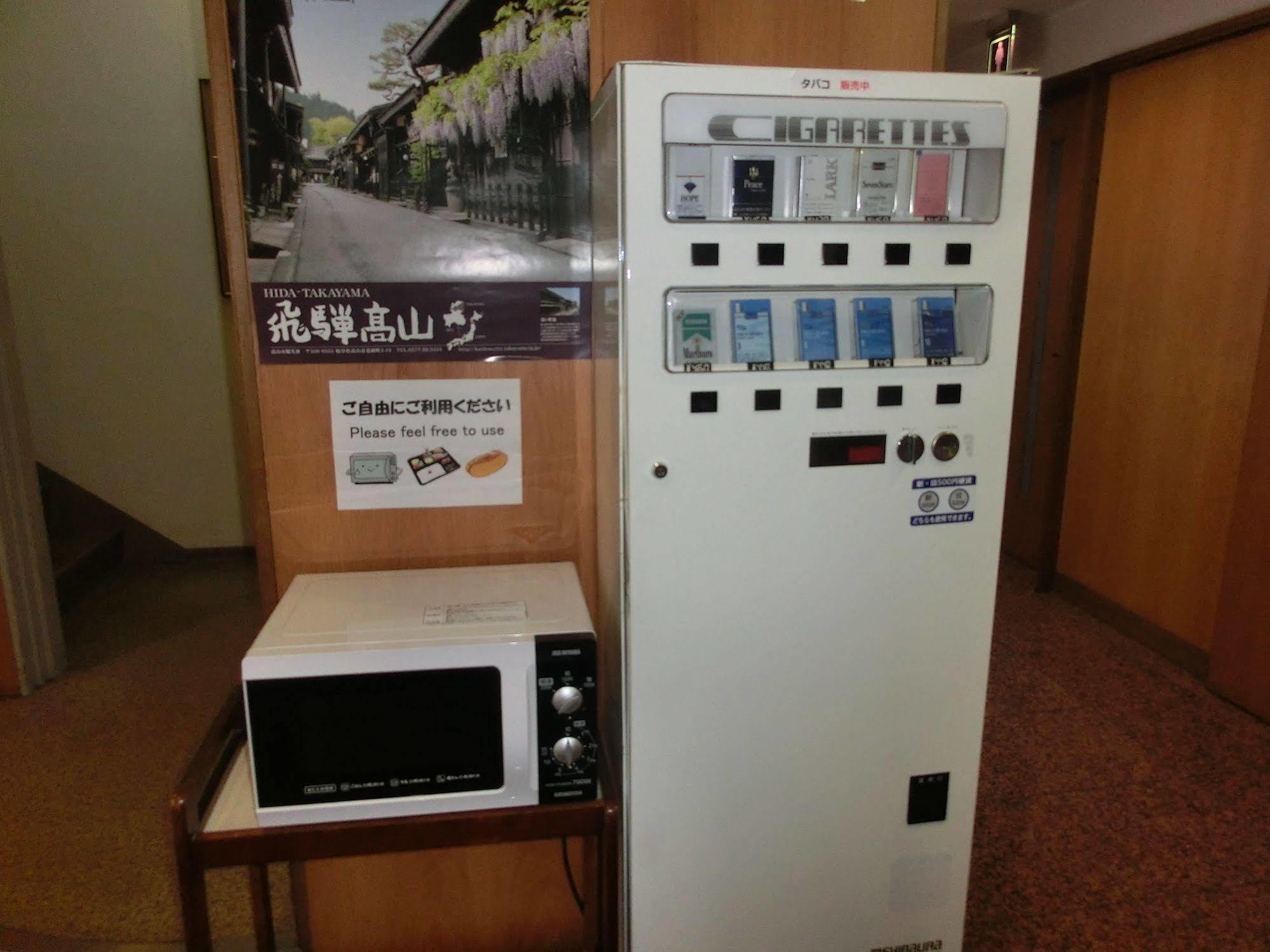 Takayama City Hotel Four Seasons מראה חיצוני תמונה